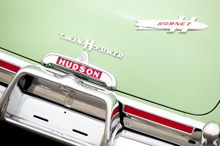 Детали экстерьера Hudson Hornet Sedan (7С) 1953 года  (фото 10 из 22)